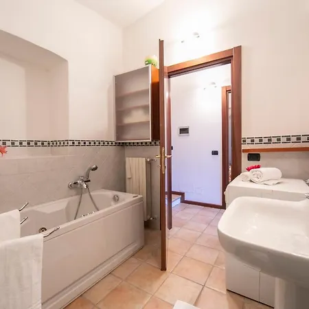 Apartman Bella *